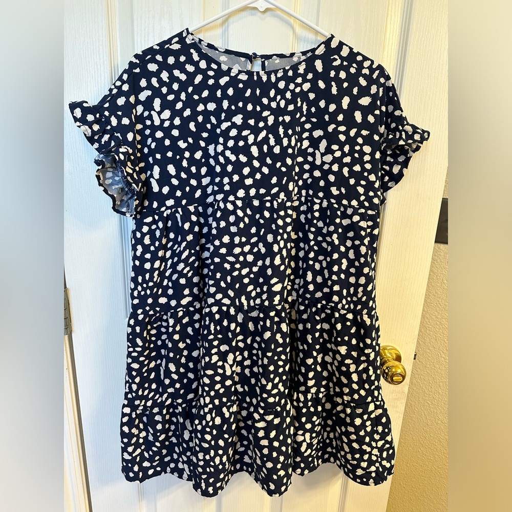 Dress- M